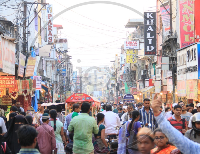 Bangles Shops In Ghansi Bazaar Street Near Charminar