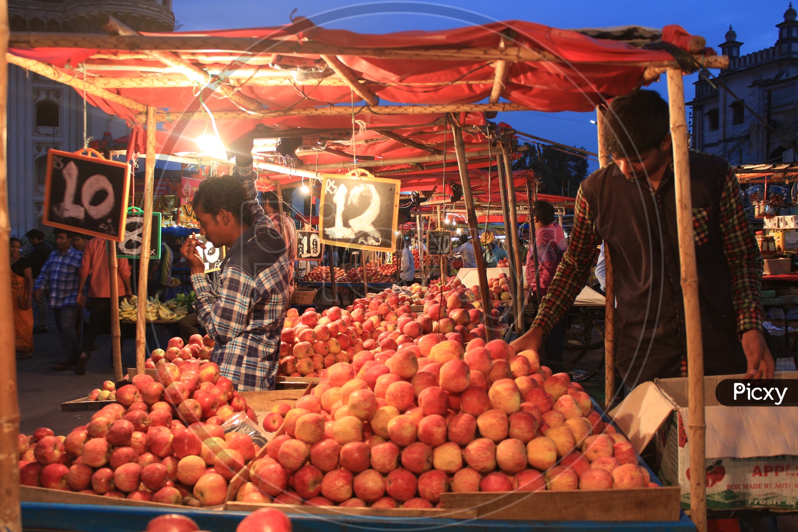 Apple Vendor Stalls Around Charminar