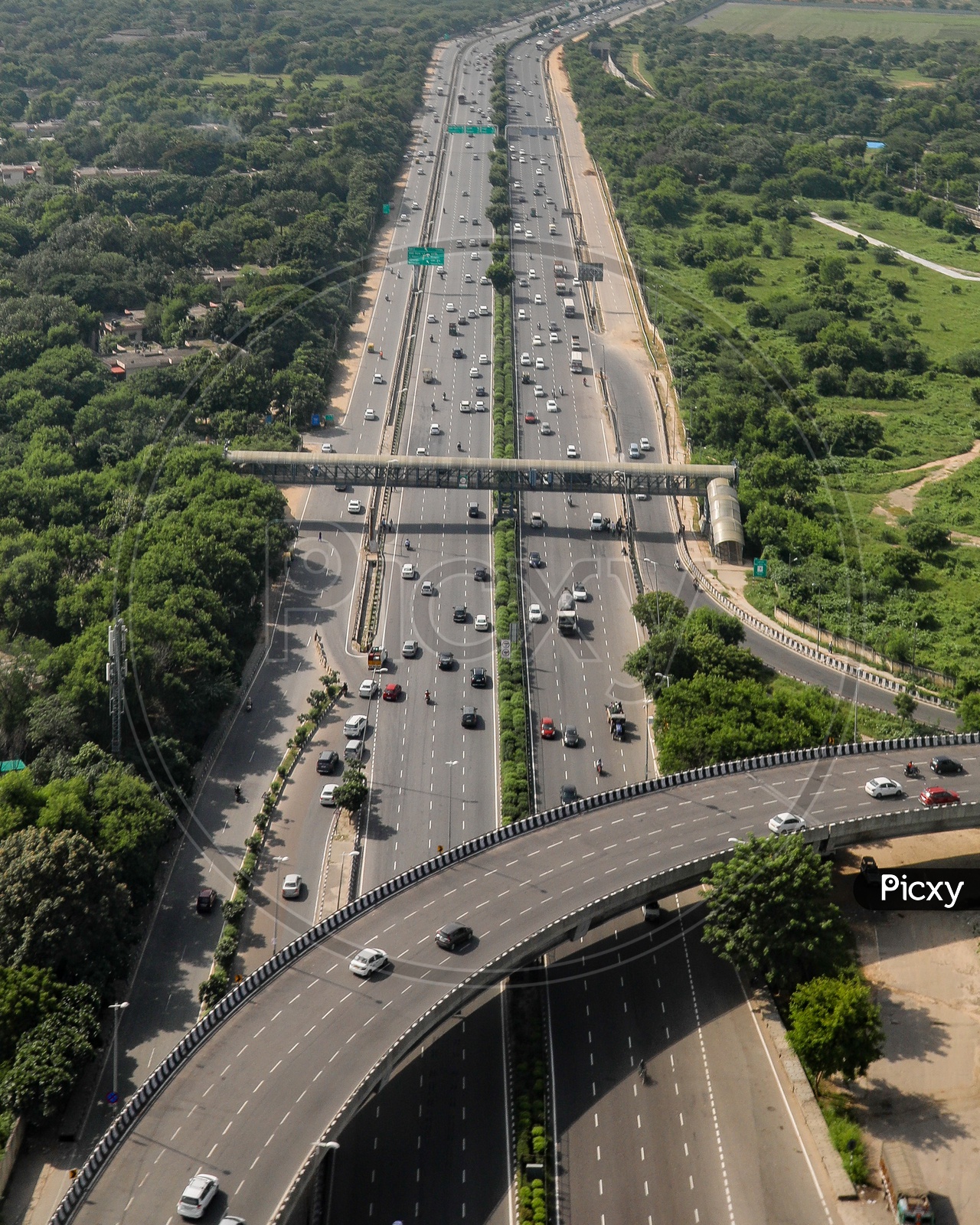 India Tactical: Lajpat Nagar Flyover in Delhi closed for repairs on May 21,  to remain blocked off until May 30; allot for disruptions | Security Portal  | Max-Security