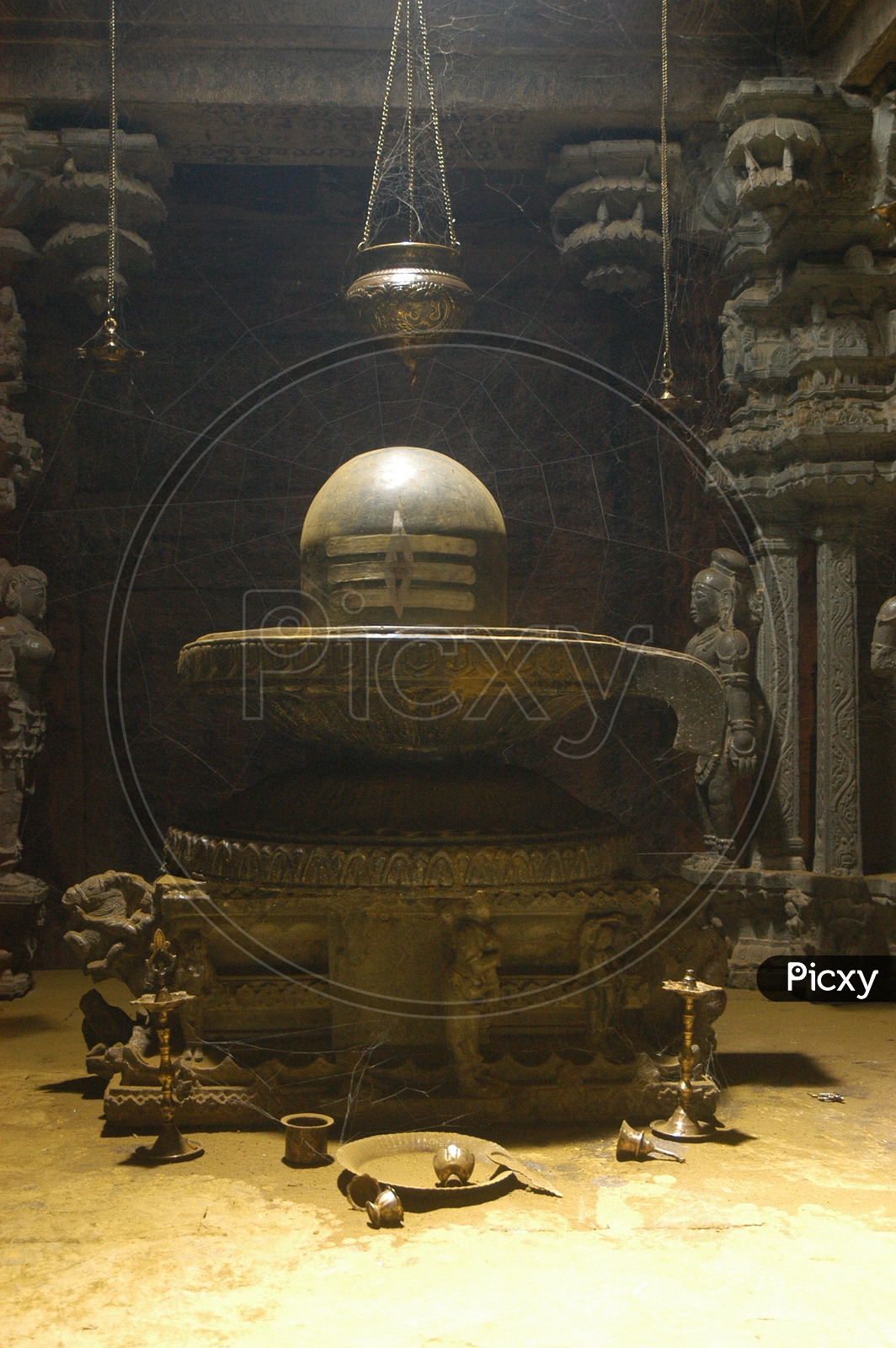 Image of Lord Shiva Lingam in a Old Temple-XK710018-Picxy