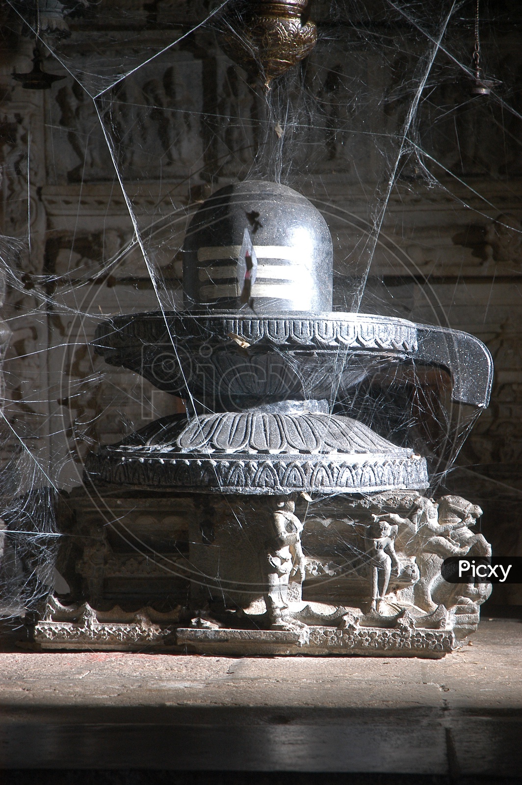 Image of Lord Shiva Lingam in a Old Temple-YB307637-Picxy