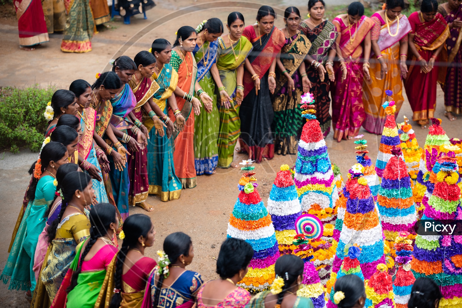 Saddula Bhathukamma  , A Traditional Telangana Festival  Celebrations With Flowers In Rural Villages
