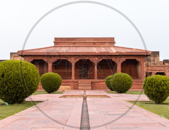 Architecture Of Agra Fort With Mandapas