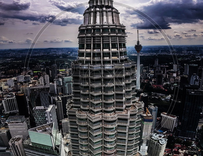 Kuala Lampur, Malaysia - November 2017. One Of The Petronas Twin Towers Photographed From Above, The Twin Towers Are An Iconic Tourist Attraction In The City Of Kualalampur.