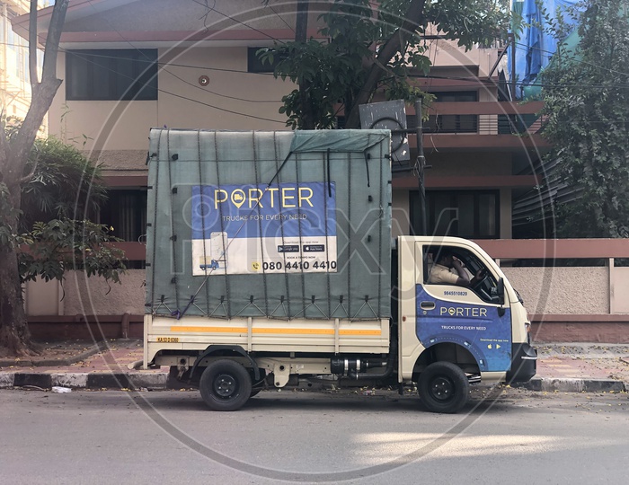 Porter delivery truck