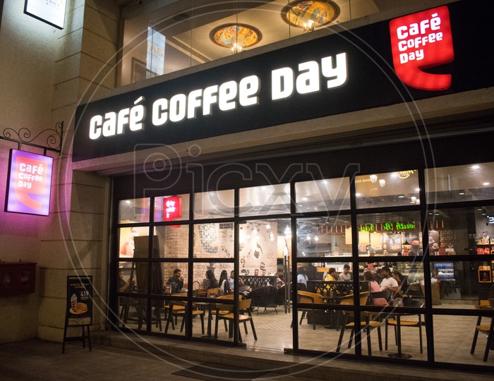 Coffee day outlet in the walk