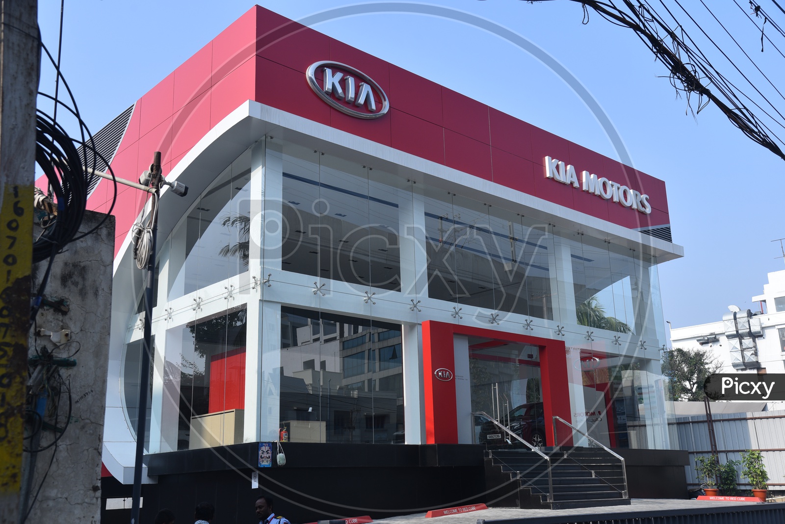 Image Of KIA Motors Car Showroom Or Outlet-DM843268-Picxy