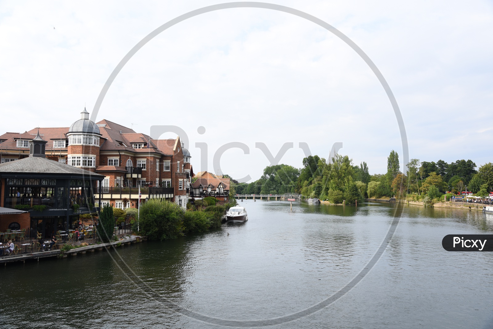 River Lea Channel With Restaurants