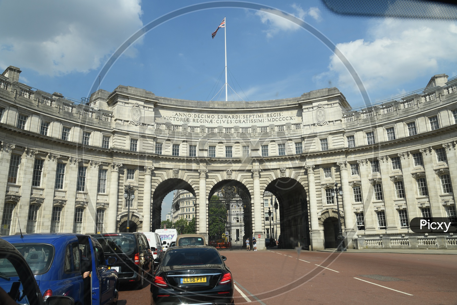 Admiralty Arch , London