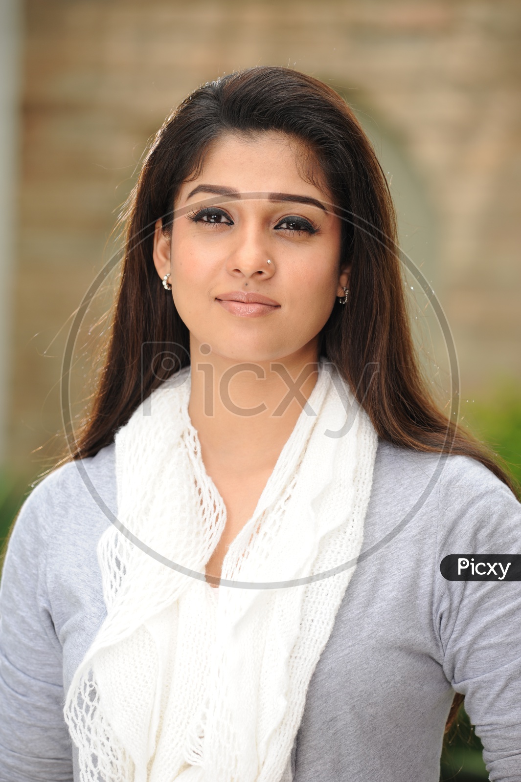 Image of Nayanthara, South Indian Actress In Movie working  Spot-ZQ625858-Picxy