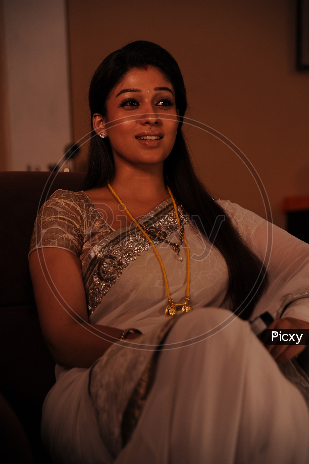 Image of Nayanthara, South Indian Actress In Movie working  Spot-AA263671-Picxy