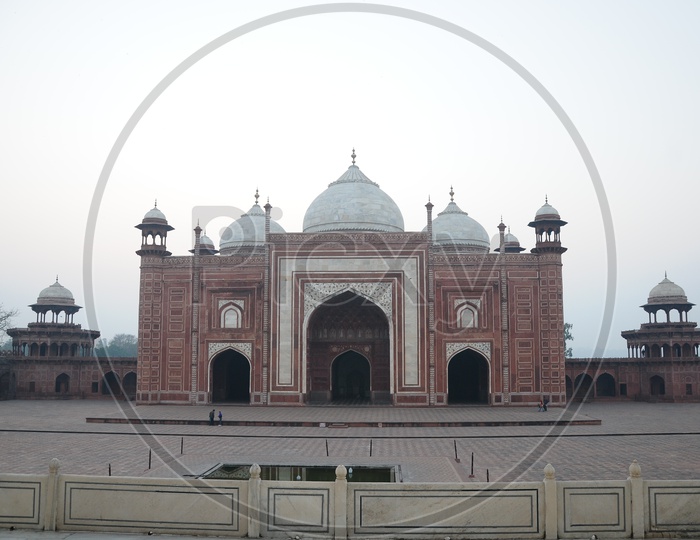 Architecture Of Taj Mahal With Mausoleum