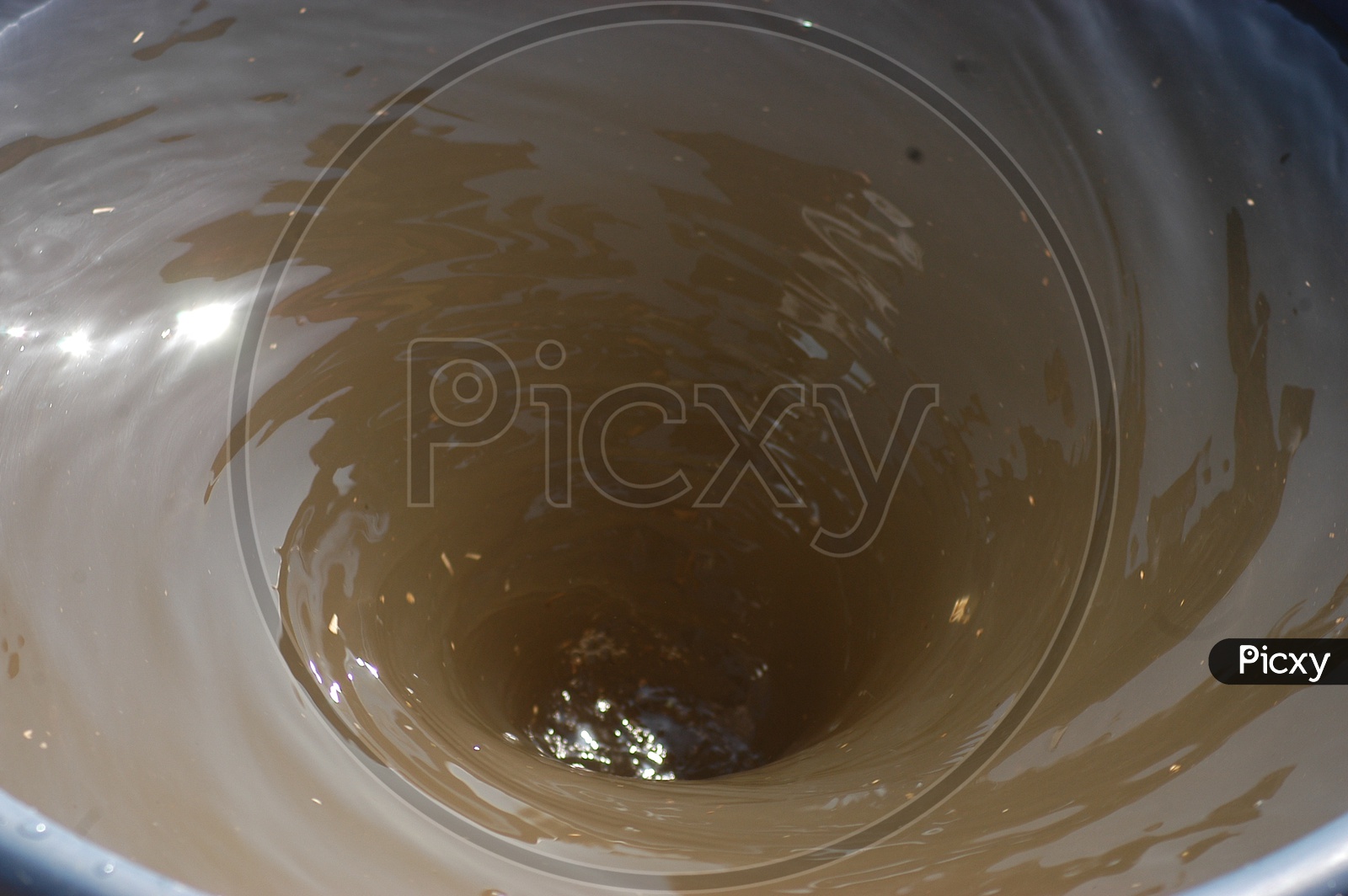 Whirlpool Closeup