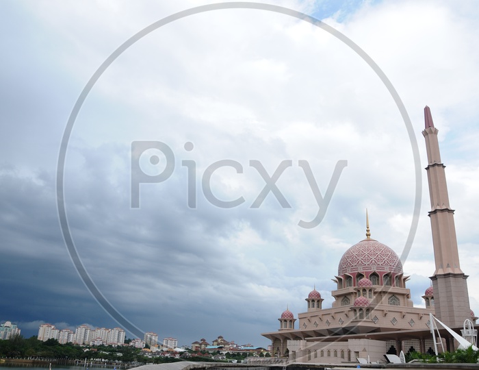 Pink Mosque Or Putra Mosque in Malaysia