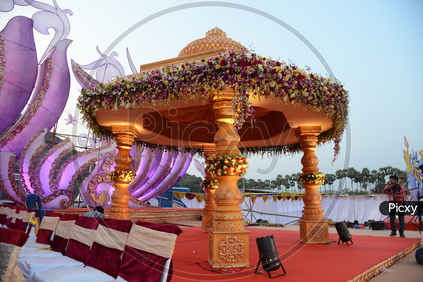 Wedding Stage Decoration With Flowers