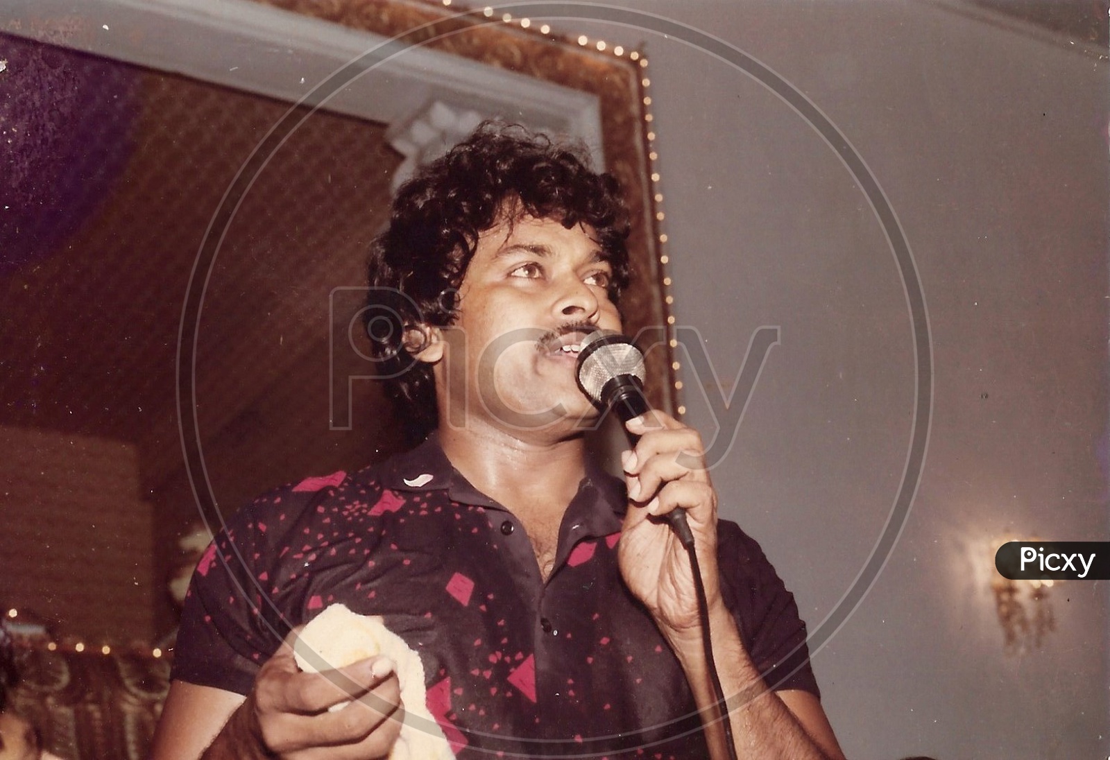 Telugu Film Actor Chiranjeevi giving Speech