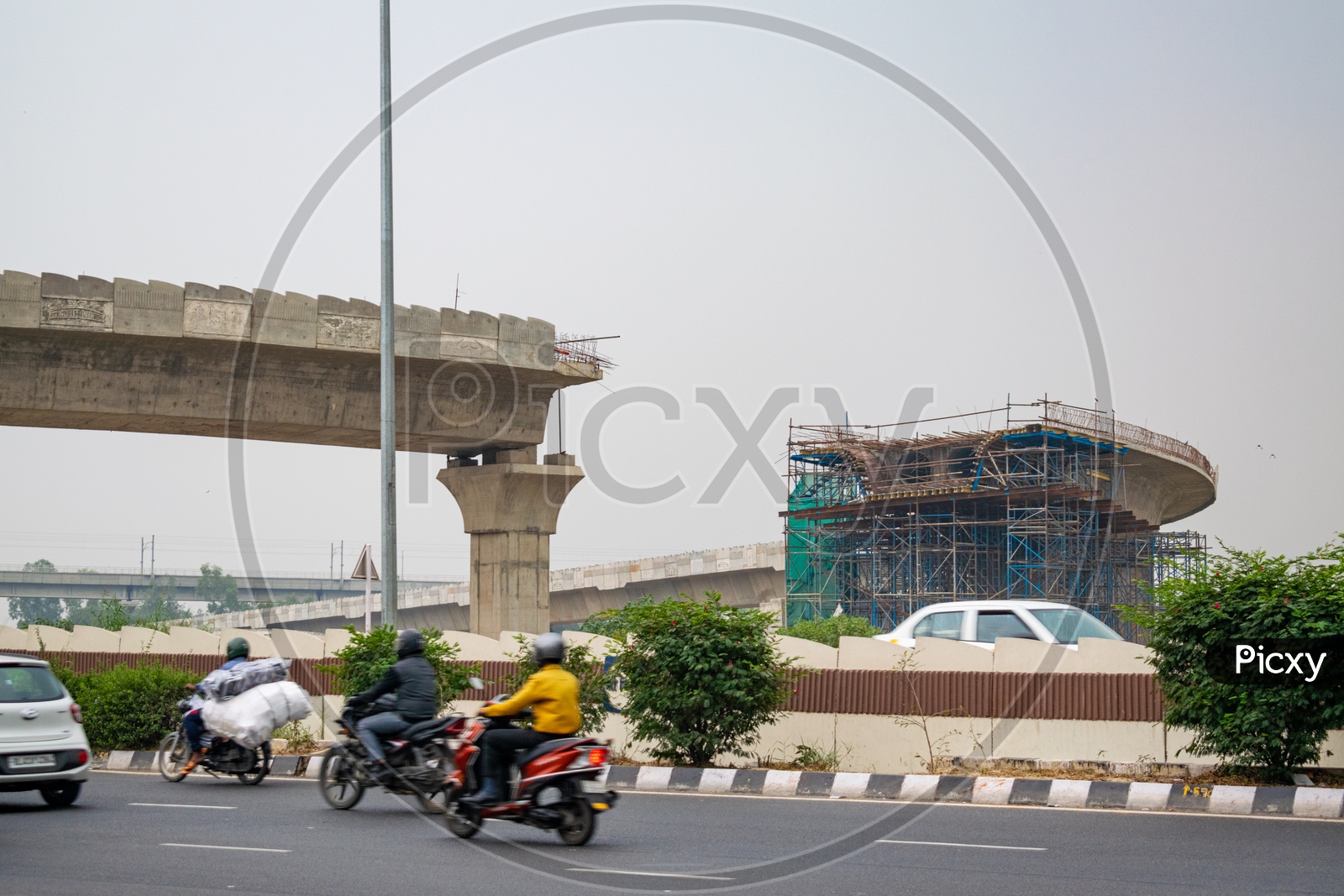 Delhi Metro Phase 2 Extension From Trilokpuri to  Mayur Vihar Pkt-1  Construction At Patparganj, Delhi