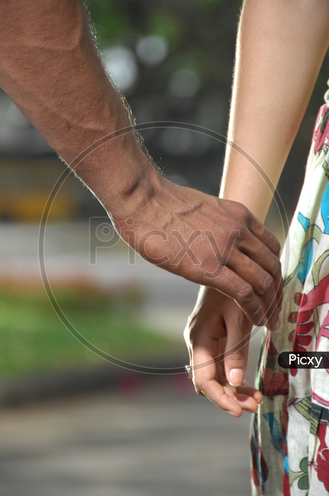 Man Holding A Woman Hand Closeup