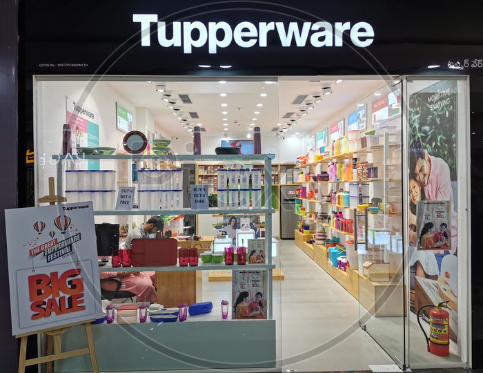 Tupperware Store in a Shopping Mall