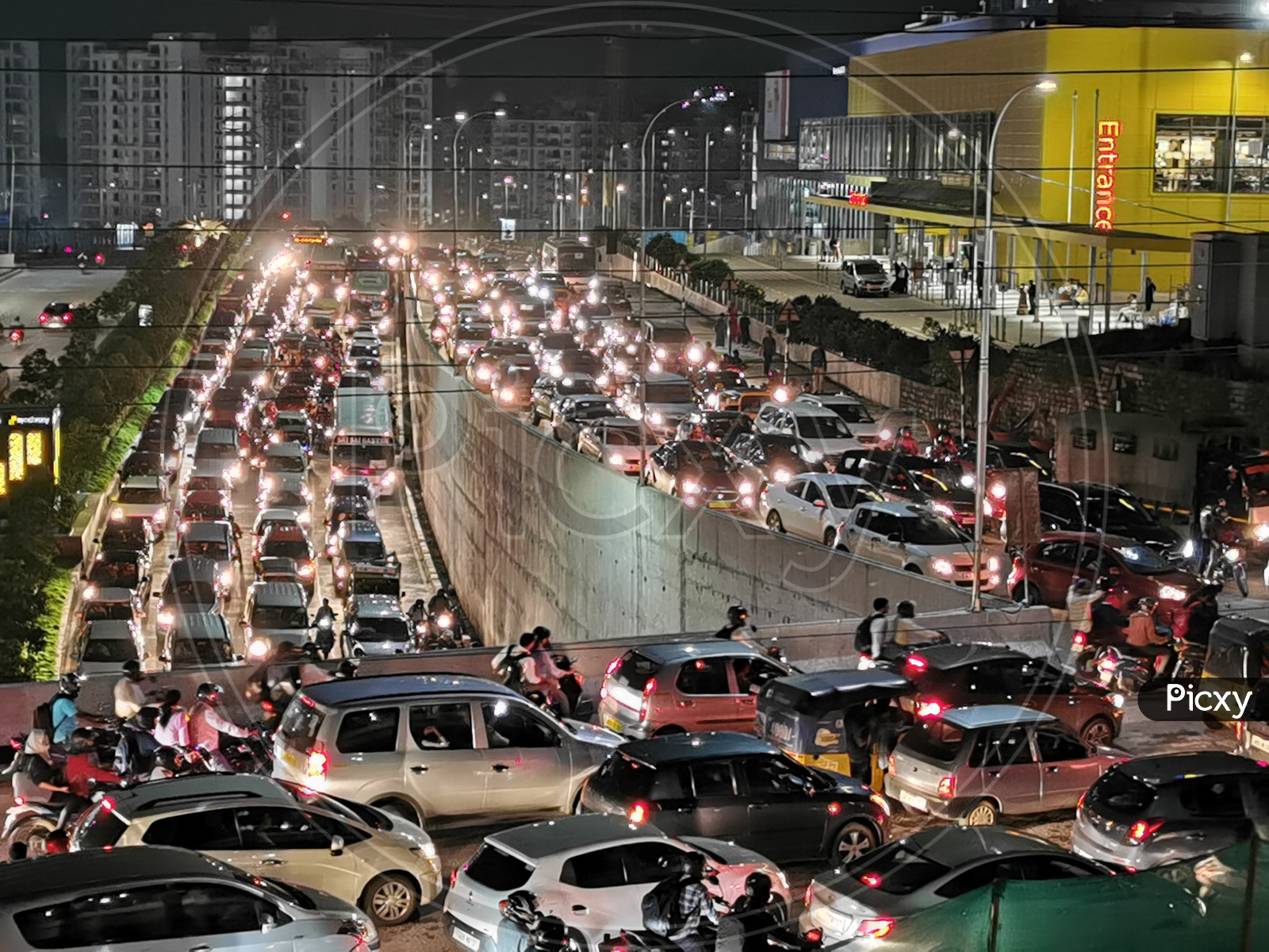 Night View of Hyderabad Traffic