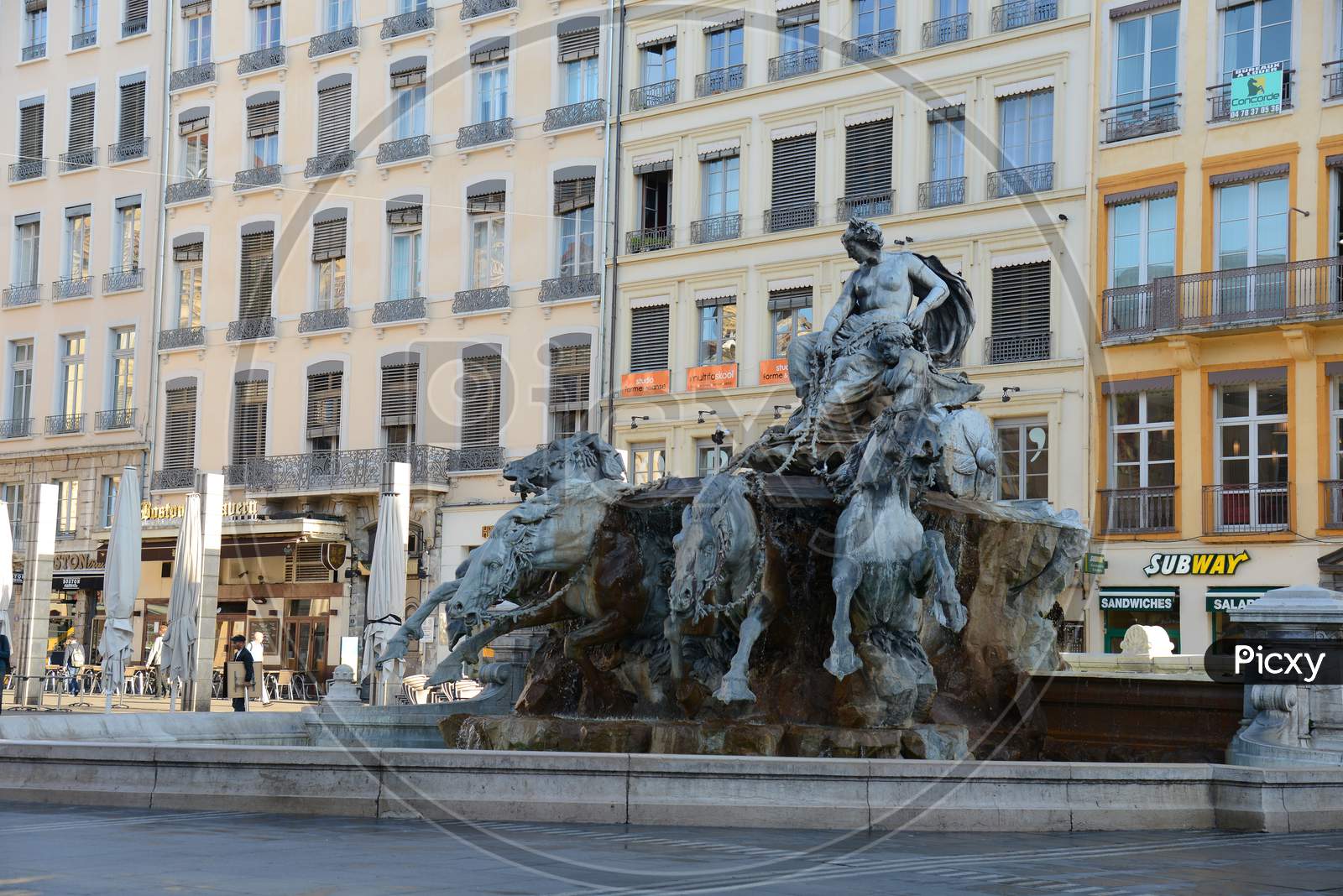 Fontaine Bartholdi Statue Fountain In Paris