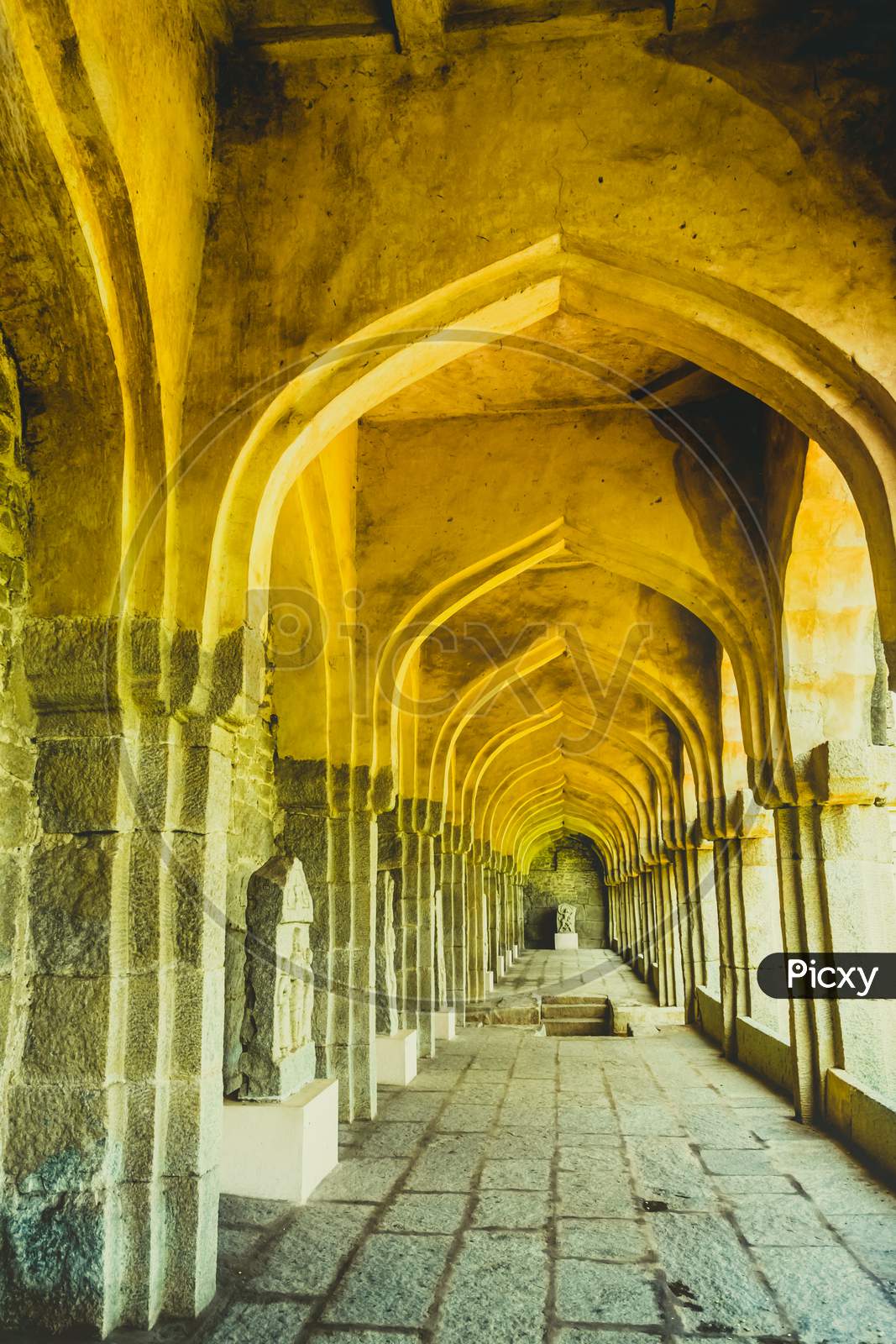 Architecture Of Corridors of Lotus Mahal in Hampi