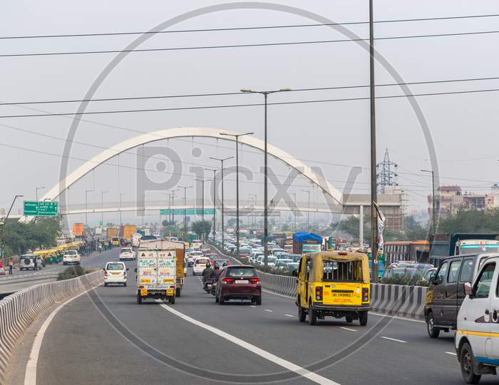 Foot over bridge over Outer Ring Road Delhi