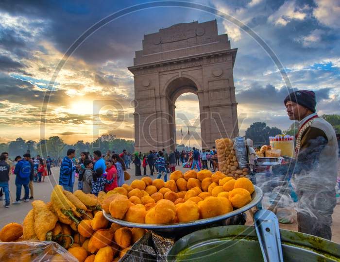 Indian Street Food Vendor At Indian Gate In Delhi