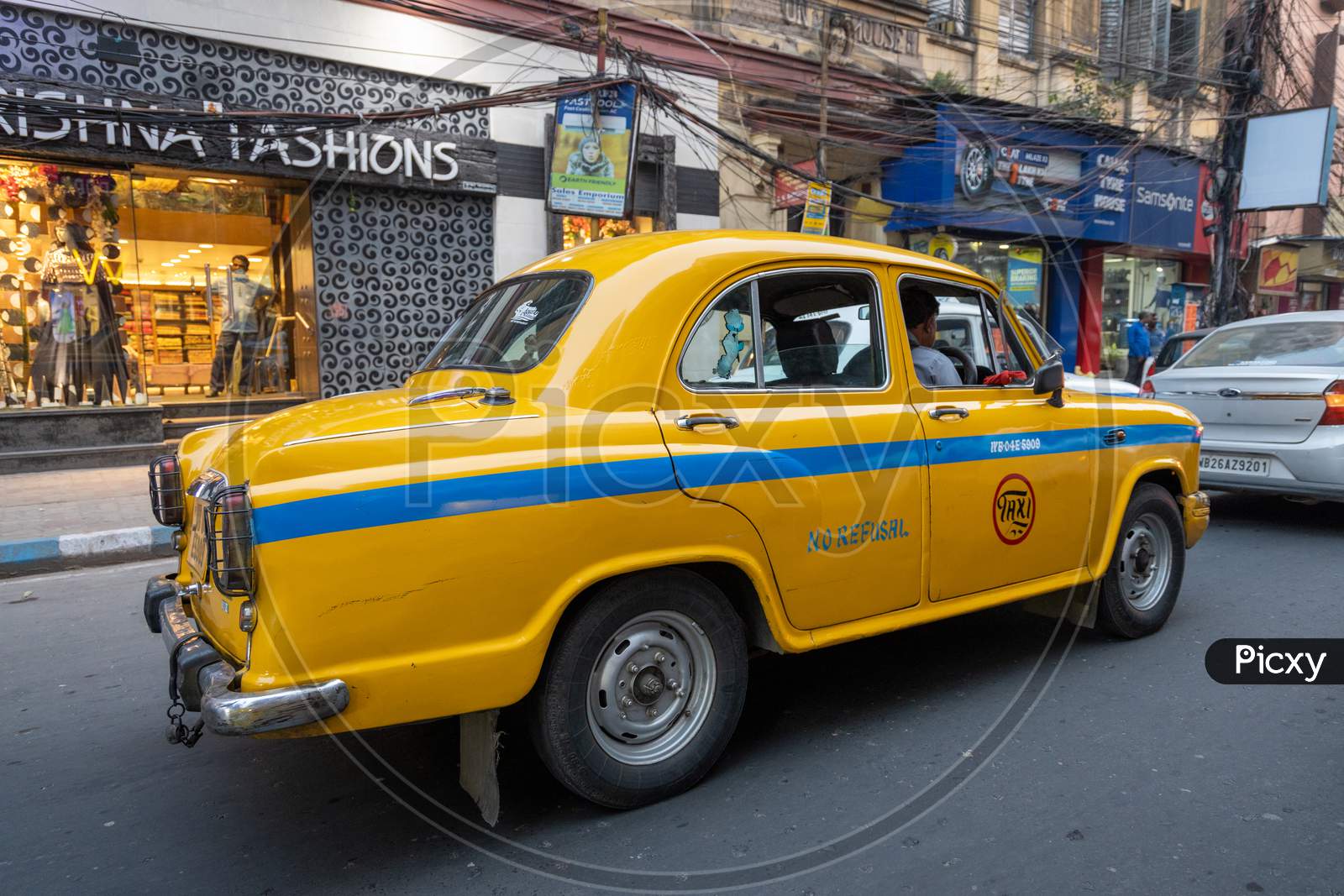 Yellow Cabs in Kolkata City