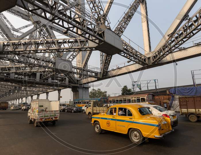 Commuting Vehicles on Howrah Bridge in Kolkata