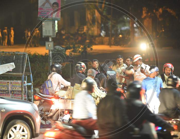 Osmania University Gates have been closed to public on Dec 17  evening following the protests by students of HCU,OU,EFLU inside the campus