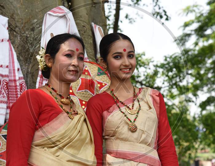 Bihu Dancers , A Traditional Indigenous  Group Folk Dance Form In Assam State