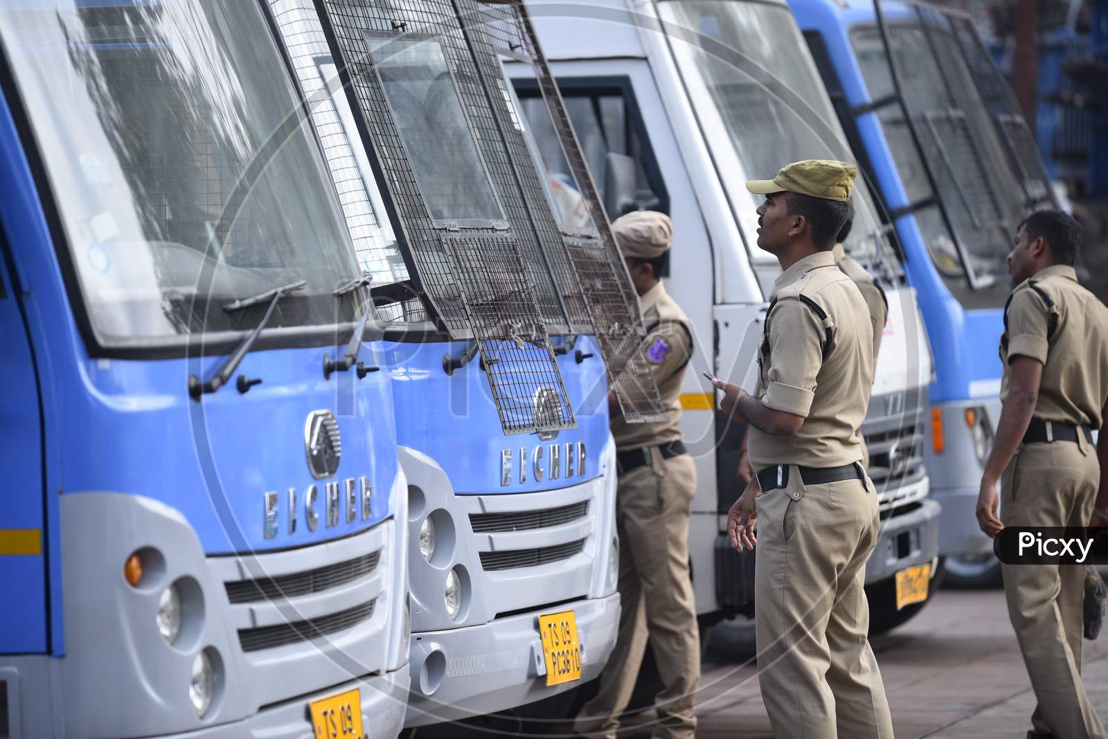 Hyderabad Police vans halted to carry people in Vans who were protesting against Citizenship Amendment Act 2019, Dec 19,2019.