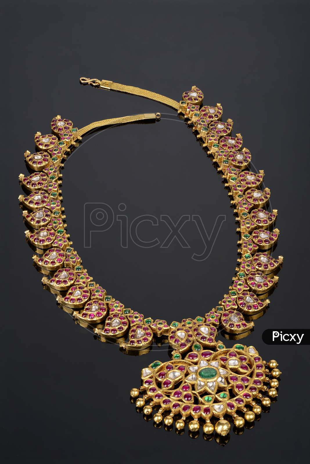 Indian Traditional Diamond Gemstone Necklace