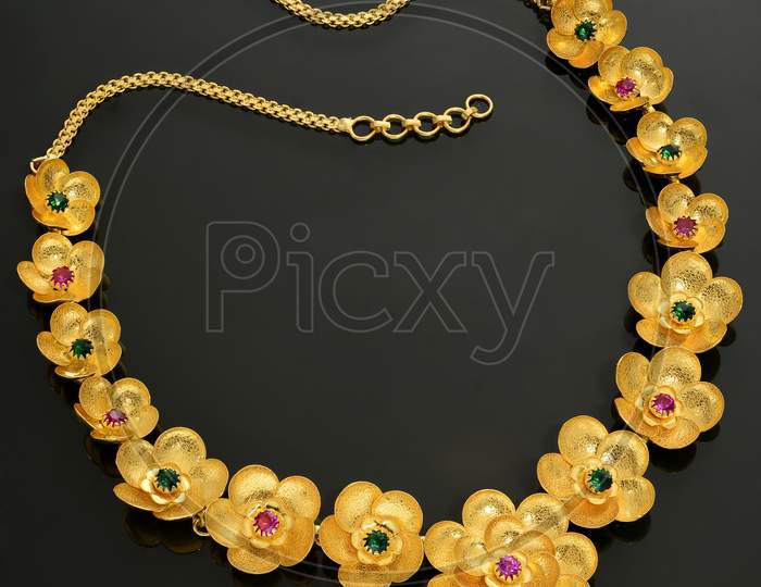 Gold coated Woman's necklace