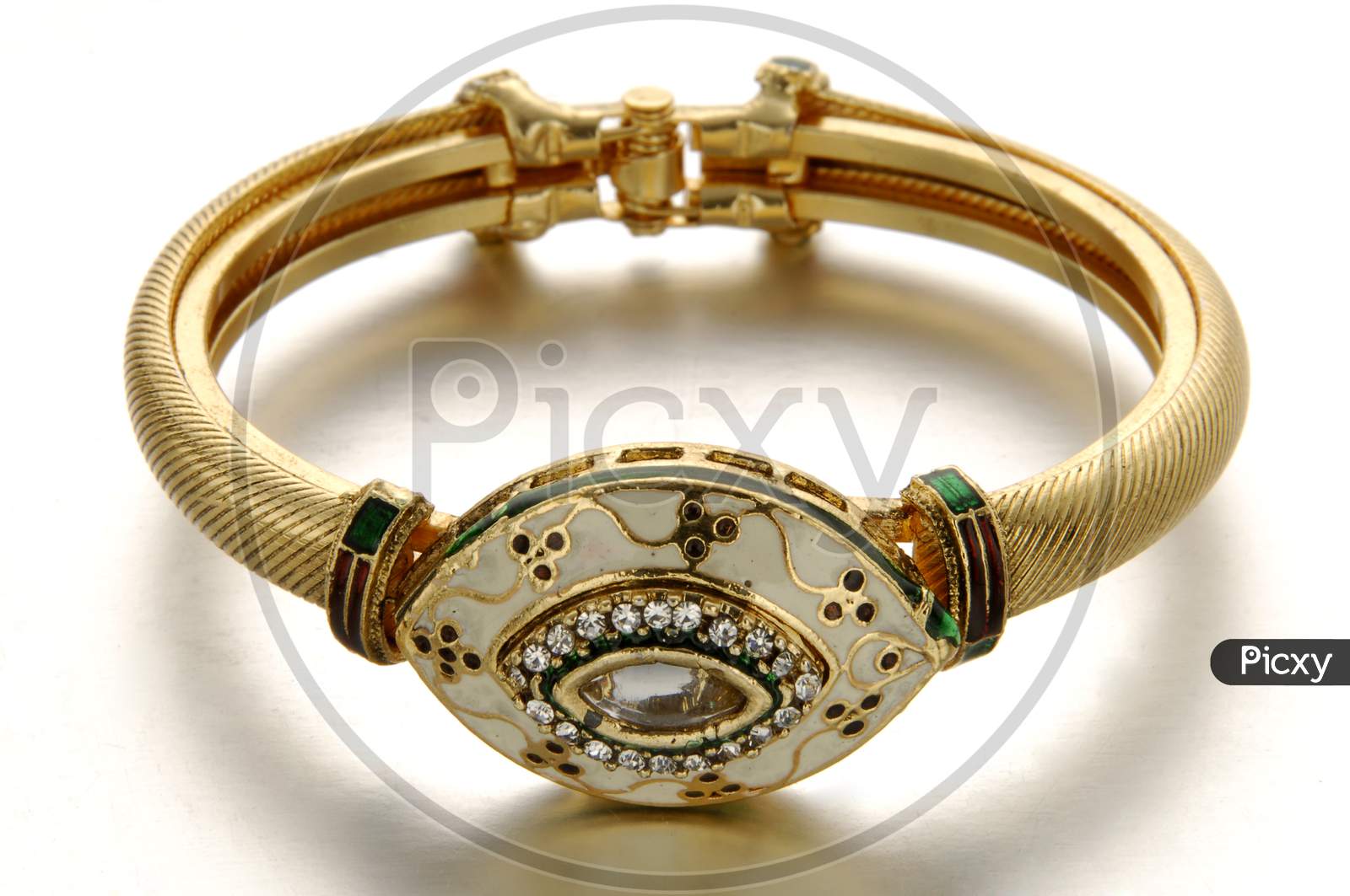 Gold ring with gemstone