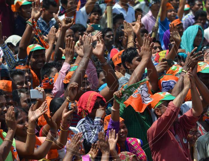 BJP Supporters  Crowd At a Public Meeting  Hailing Slogans