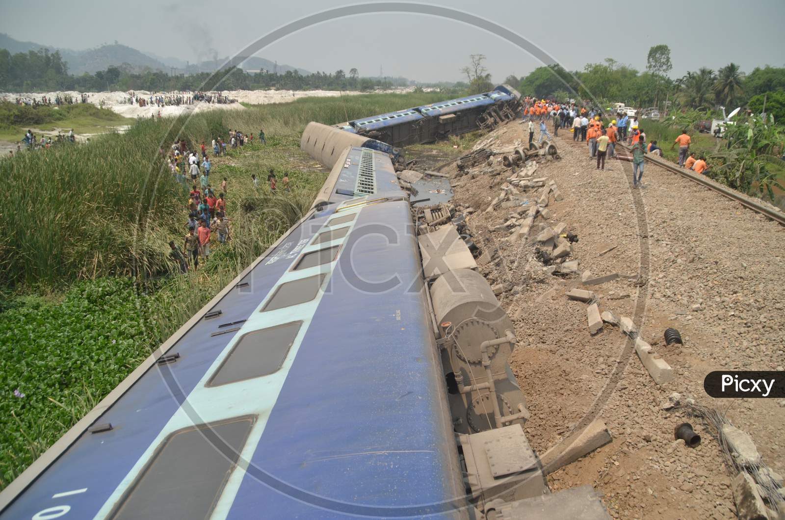Passenger Train Derail Or  Accident At Jagi Road , Assam  April 16 2016