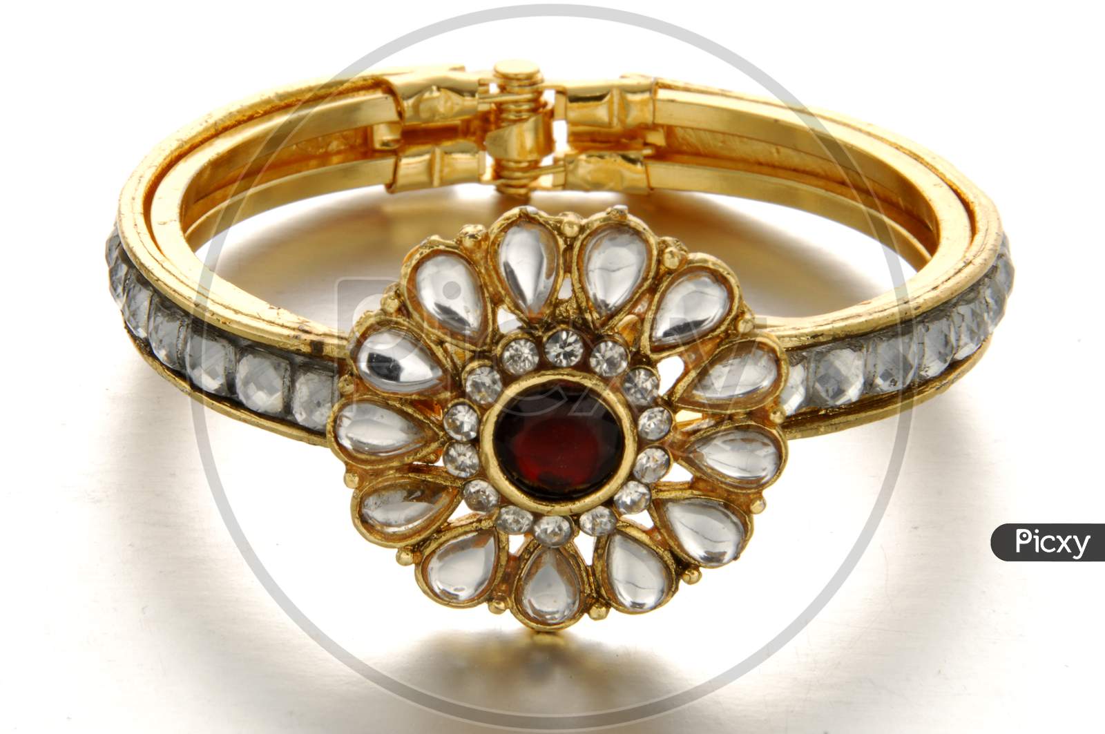 Ruby gemstone embedded Gold ring