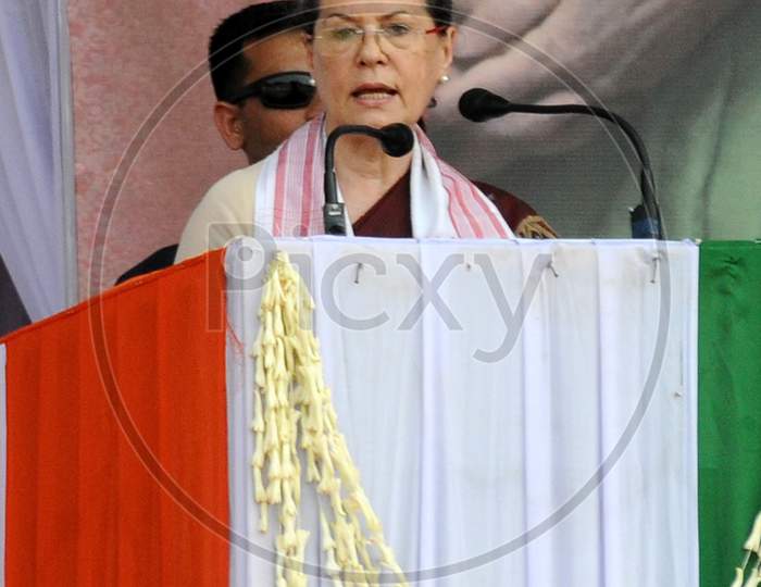 Congress President Sonia Gandhi  Delivering Speech At  An  Election Rally At Amguri In Sivsagar District Of Assam On 30-3-16.