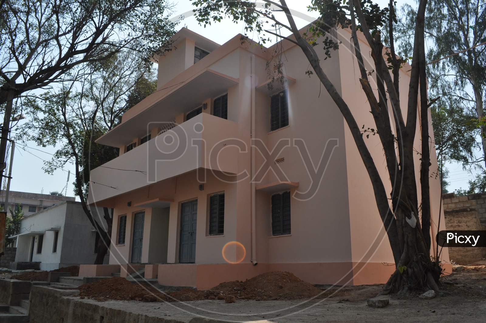 Construction And renovation Works Of Buildings At Police Quarters by R&B