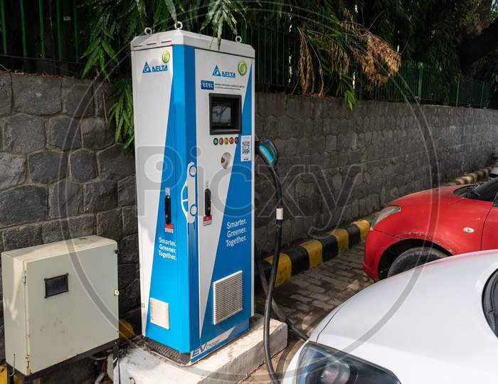 Electric Vehicle EV charging solution by DELTA for energy efficiency services limited EESL