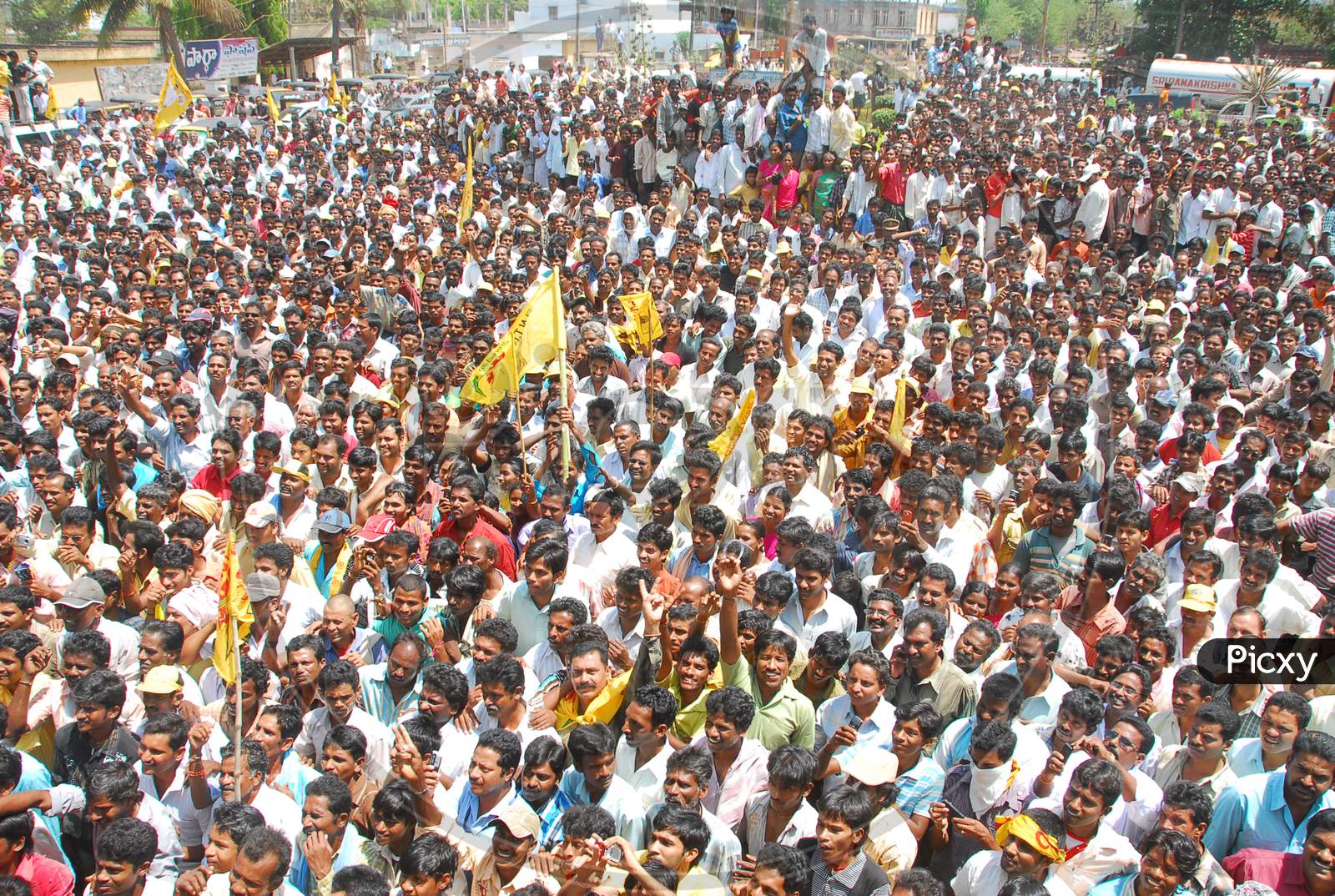 Image Of Crowd Of TDP Supporters At Election Campaign Rally YB539421 Picxy