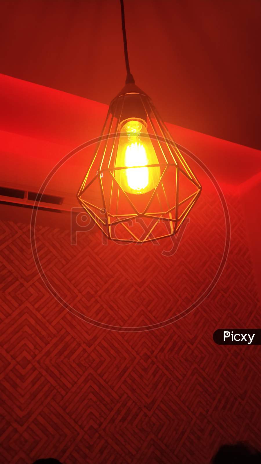 Red party light