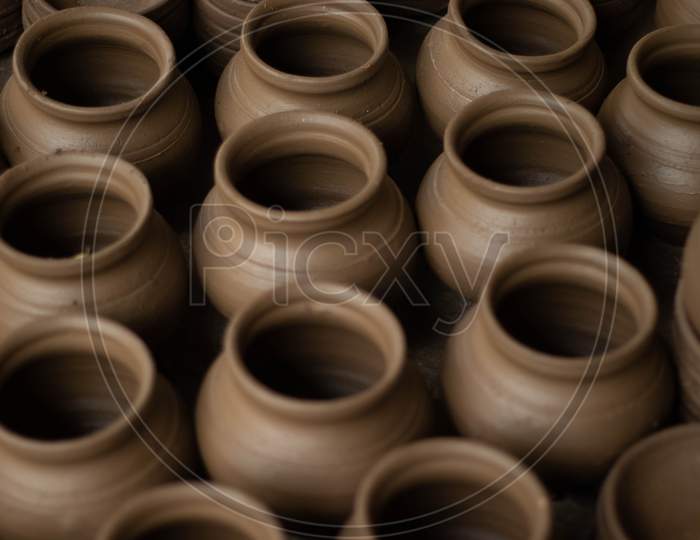 pattern of pots
