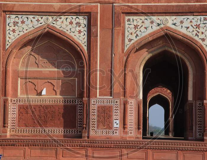 Mosque Architecture in Taj Mahal, Agra
