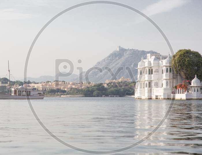 Jiva Spa boat at The Oberoi Udaivilas, Lake palace and Monsoon Palace