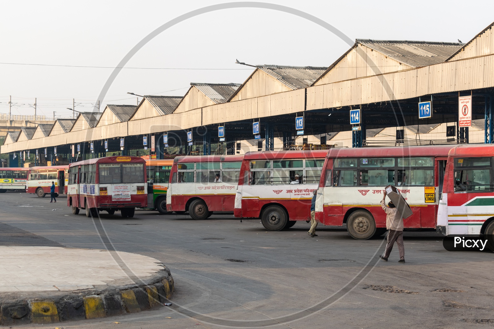 Uttar Pradesh UP roadways buses at ISBT Anand Vihar bus stand