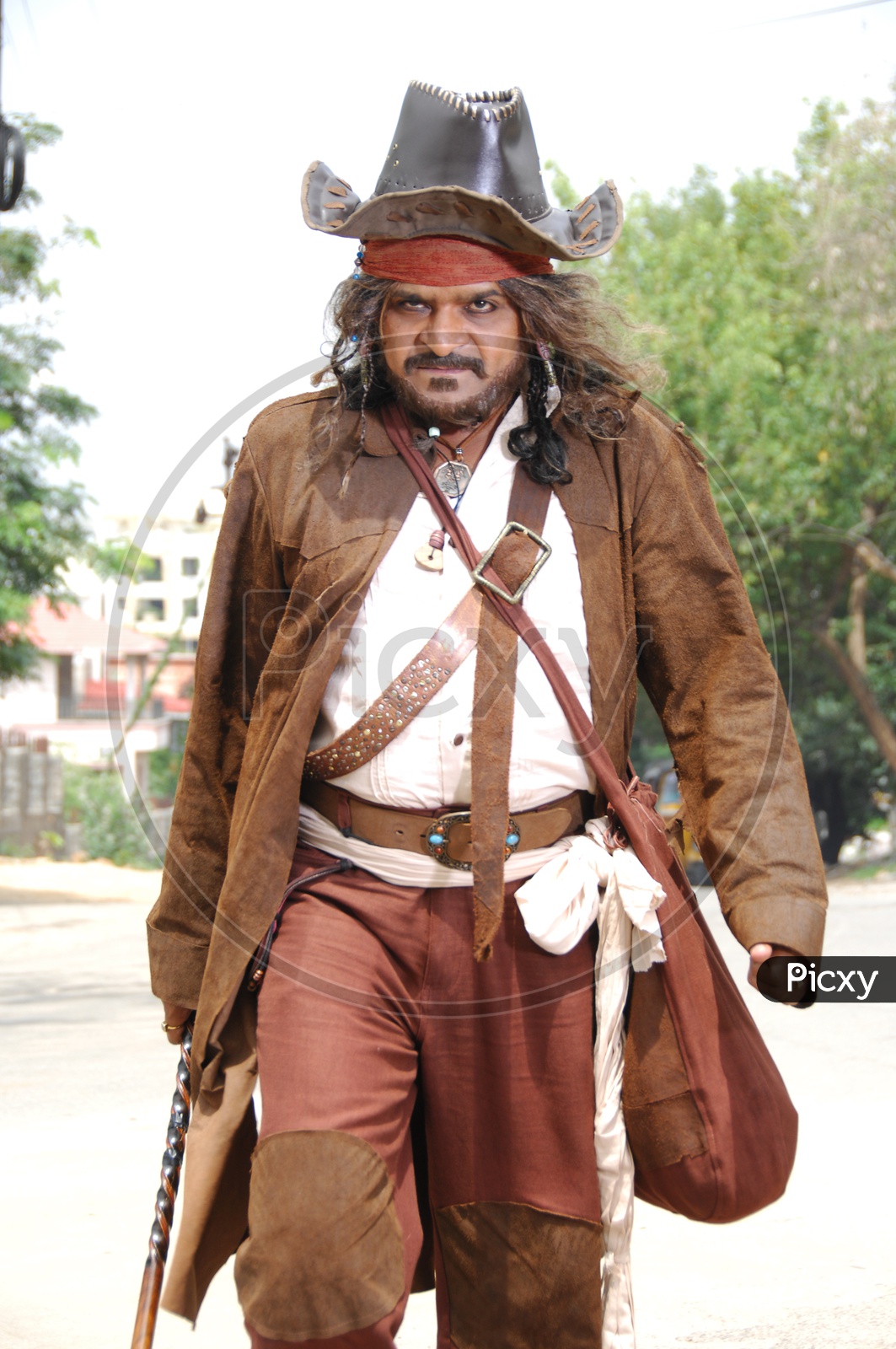 Tollywood Comedian Ali In Ek Niranjan Movie Working Stills