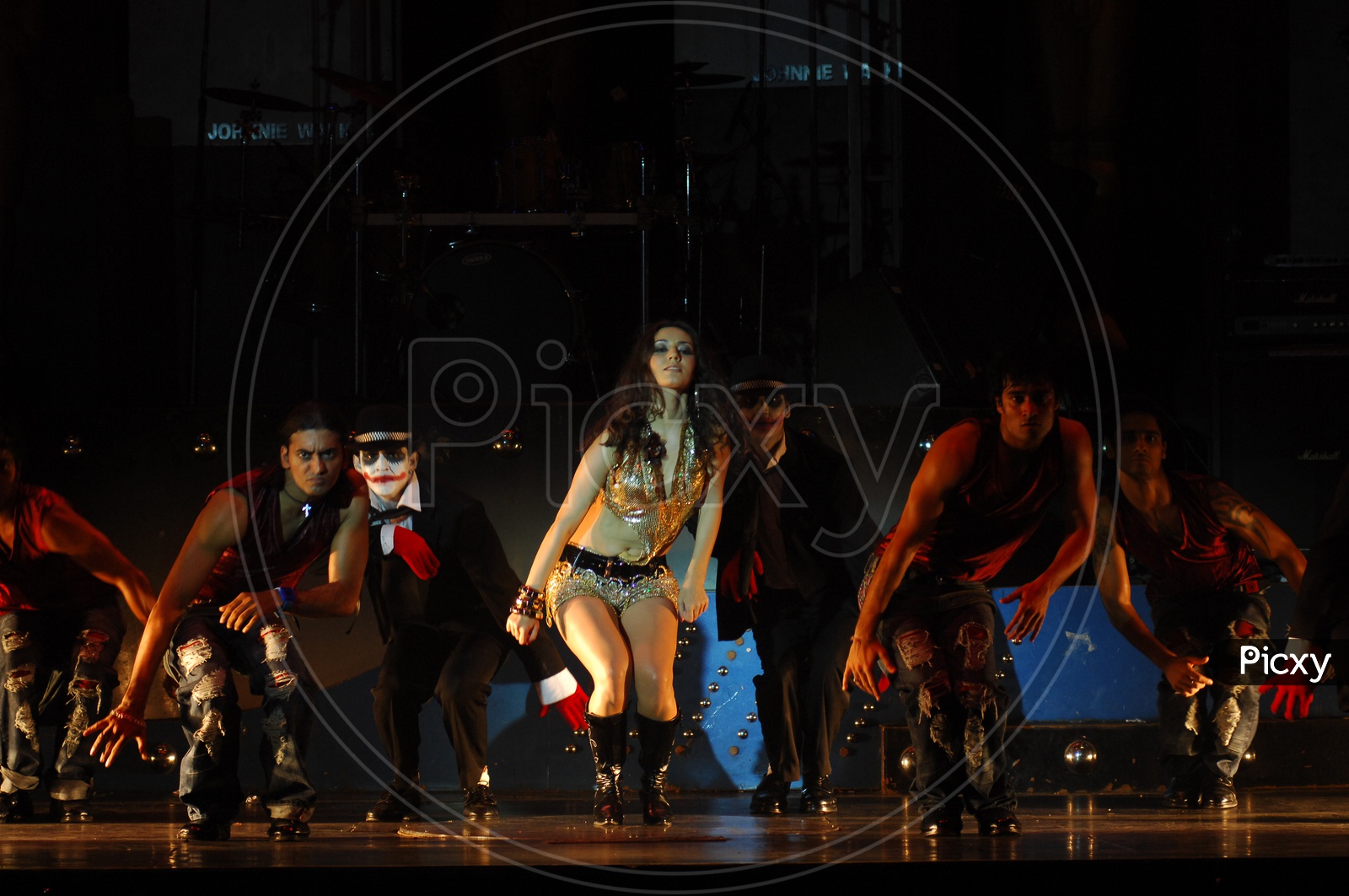 Lady Dancer Performing  On Stage With Michael Jackson Steps in a Song Shoot In a Movie Working Stills